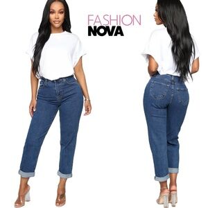Fashion Nova Mom Jeans Medium Wash 5-Pocket Dungaree Style I Got it From my Mama